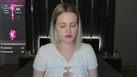 Sarah online show from 02/02/25, 03:54