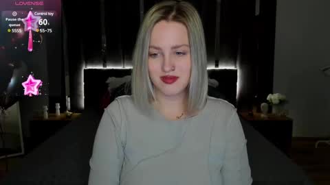 Sarah online show from 02/22/25, 12:38