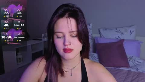 Sarah online show from 11/26/25, 11:50