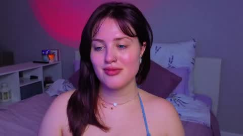 Snapshot of sarah_soul chatting on 05/27/26, 01:57 Sarah online show from 05/27/26, 01:57