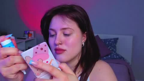 Snapshot of sarah_soul chatting on 06/08/26, 01:28 Sarah online show from 06/08/26, 01:28