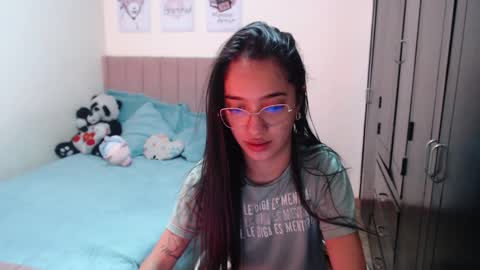 Sarah online show from 12/13/24, 04:49