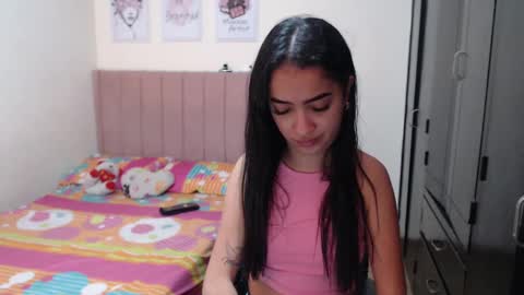 Sarah online show from 01/15/25, 03:50