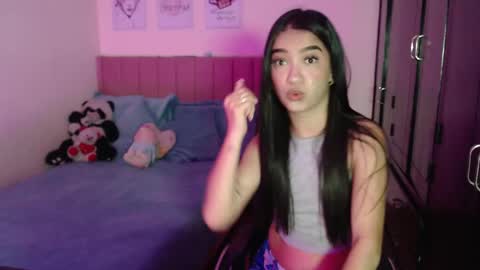 Sarah online show from 02/28/25, 05:04