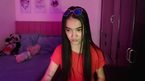 Sarah online show from 03/06/25, 05:33