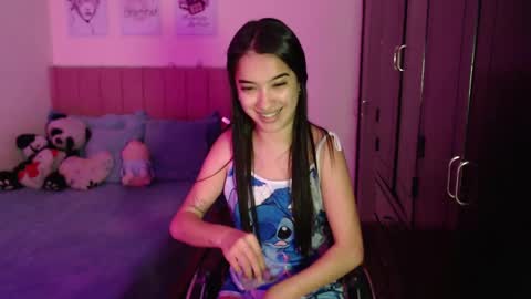 Sarah online show from 03/12/25, 06:44