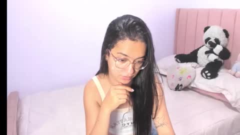 Sarah online show from 10/22/25, 12:33