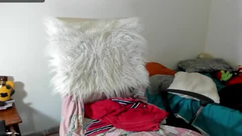 Sarah online show from 01/18/26, 05:11