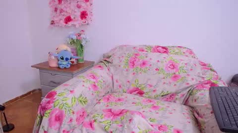 sarahajhoness online show from 03/05/26, 05:53