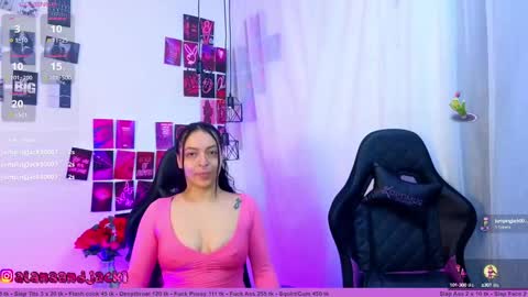 Sarah  Zack online show from 09/29/25, 05:07