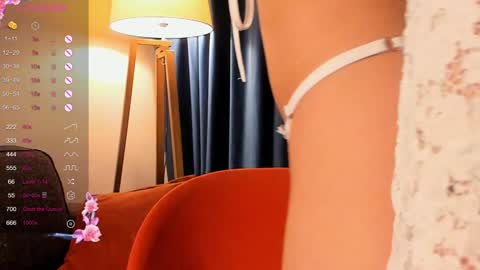 Snapshot of sarahcarrter chatting on 01/24/25, 04:06 Sarah online show from 01/24/25, 04:06