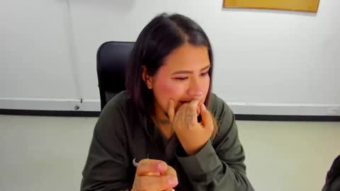 saraheart_cg online show from 02/23/26, 04:04