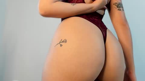 sarahgrant_ online show from 12/26/24, 05:04