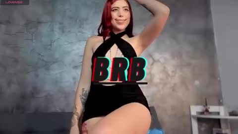 sarahgrant_ online show from 11/07/25, 04:01