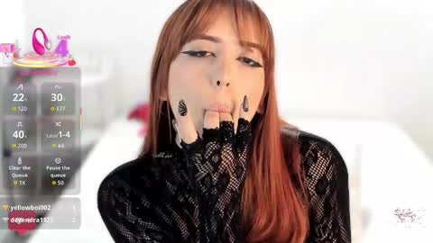 sarahgrant_ online show from 01/12/26, 02:50