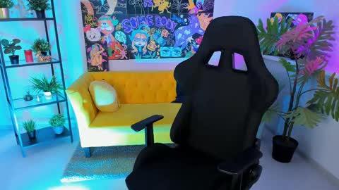 Divine Sarah NONUDE model online show from 03/06/25, 02:51