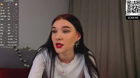 Sarah  online show from 09/28/25, 10:15