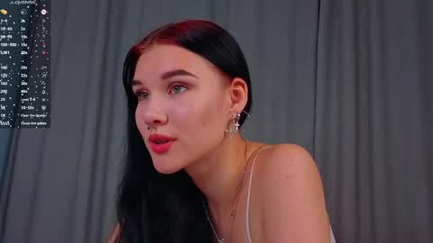 Sarah  online show from 10/05/25, 10:18