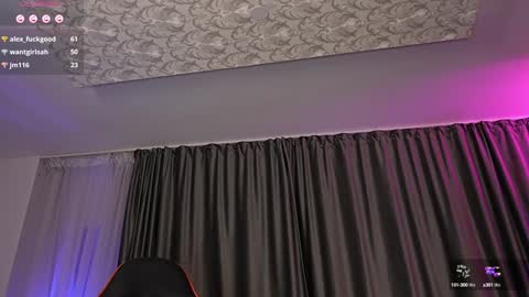 Sarahjadore online show from 01/13/25, 10:56