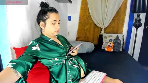  SARAHJEY     online show from 03/08/26, 01:14