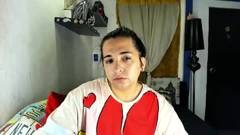 Snapshot of sarahjey chatting on 05/22/26, 12:55 SARAHJEY online show from 05/22/26, 12:55