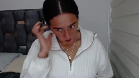 Lia online show from 01/06/25, 06:31