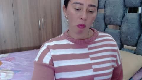 Lia online show from 01/18/25, 08:40