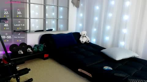 sarahraiynex online show from 06/07/26, 10:30