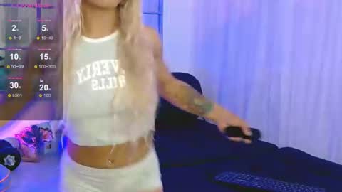 sarahraiynex online show from 07/30/26, 10:14