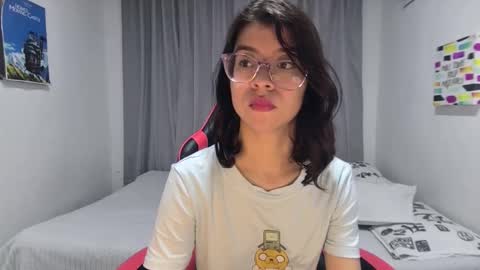 Sarah  online show from 03/04/26, 06:25