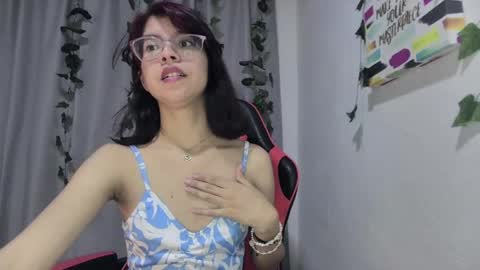 Sarah  online show from 04/18/26, 07:29