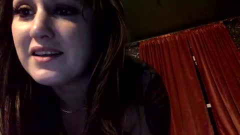 Snapshot of sarahsweetie17 chatting on 10/20/25, 04:24 sarahsweetie17 online show from 10/20/25, 04:24