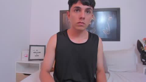 charly online show from 06/17/26, 02:14