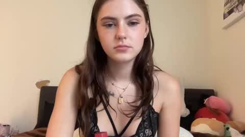 SarahxOliver online show from 09/11/25, 05:35