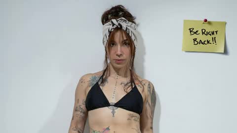 Sarai online show from 04/21/26, 02:51