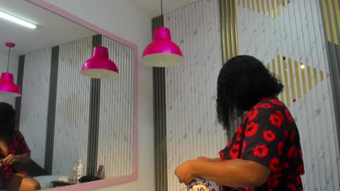 Sarai online show from 01/09/25, 03:26