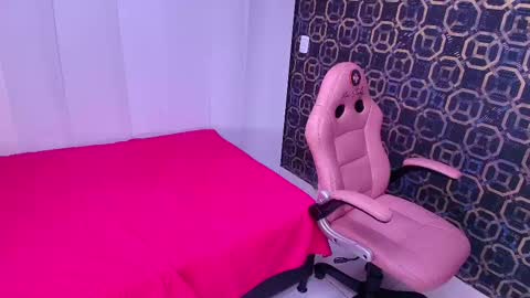 Sara  online show from 03/05/25, 12:00