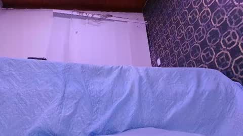 Sara  online show from 10/14/25, 12:06