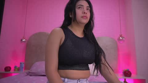 Sara  online show from 04/08/26, 11:54