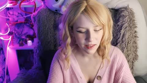 Sara online show from 01/01/25, 10:35