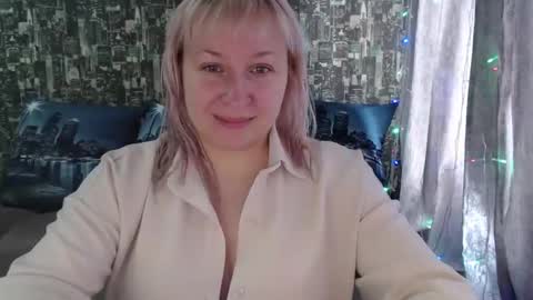 Snapshot of sarakatherin chatting on 02/03/25, 08:35 Sara online show from 02/03/25, 08:35