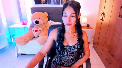 saralife69 online show from 02/25/25, 12:03