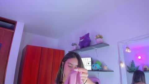 sara  online show from 01/29/25, 12:01