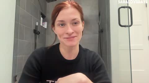 Snapshot of saraloverays chatting on 12/28/24, 10:34 Back from Vacay Follow for more here online show from 12/28/24, 10:34