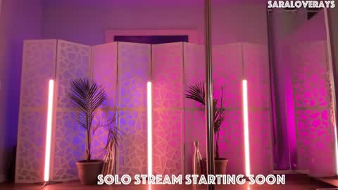 Snapshot of saraloverays chatting on 01/02/25, 03:37 Back from Vacay Follow for more here online show from 01/02/25, 03:37