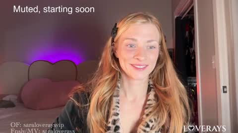 Snapshot of saraloverays chatting on 10/13/25, 03:06 Back from Vacay Follow for more here online show from 10/13/25, 03:06