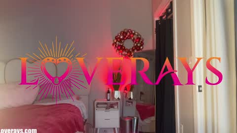 Snapshot of saraloverays chatting on 11/04/25, 04:00 Back from Vacay Follow for more here online show from 11/04/25, 04:00