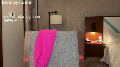 Back from Vacay  Follow for more here  online show from 04/21/26, 04:56