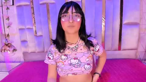 Snapshot of saramartini2 chatting on 02/18/25, 05:31 sara online show from 02/18/25, 05:31