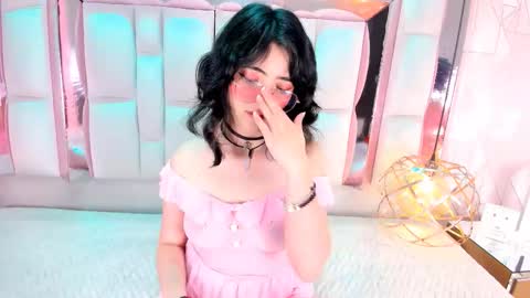 Snapshot of saramartini2 chatting on 09/21/25, 06:26 sara online show from 09/21/25, 06:26